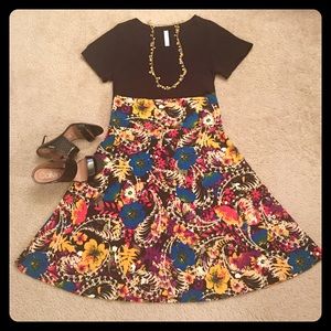 NWOT LuLaRoe Floral and Paisley Azure A-line Skirt